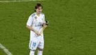 رئيس ريال مدريد يحسم موقفه من رحيل مودريتش