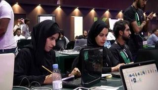 مشاركة نسائية مميزة في "هاكاثون الحج"