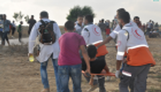 استشهاد طفل فلسطيني متأثرا بإصابته خلال مواجهات غزة