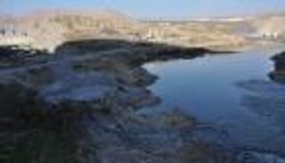 إيران وتركيا يجرفان العراق.. فقد نصف مساحته المزروعة