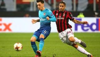 ريكاردو رودريجيز وأوزيل