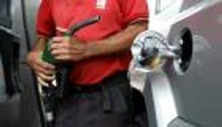 النفط يتماسك بعد استقرار أنشطة الحفر الأمريكية