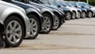 بريطانيا.. الطقس الجيد وعروض الصيف يرتفعان بمبيعات السيارات خلال يوليو