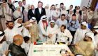 "الشارقة الخيرية" تنفذ عرسا جماعيا لـ60 شابا من البوسنة