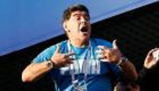 مارادونا يتمنى تدريب الأرجنتين مجددا