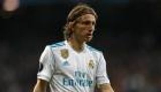 ريال مدريد غاضب من وكلاء مودريتش