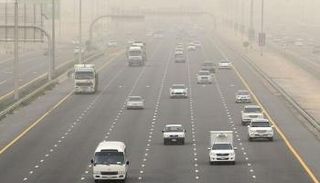 أرصاد الإمارات: ضباب وتدني مدى الرؤية الأفقية الأربعاء