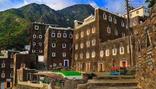 قرية "رجال ألمع" تنضم لقائمة التراث العالمي لليونسكو