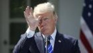 الرئيس المكسيكي المنتخب ردا على ترامب: لا أحد سيهددنا ببناء جدار