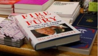كتاب نار وغضب يتصدر مبيعات الكتب الأمريكية 