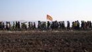 مهاجرون أفارقة يحتجون بعد سقوط قتلى في حادثين مروريين بإيطاليا