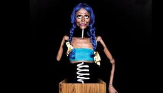 الفنانة الصربية ماريانا كيكا ميلوسوفيتش