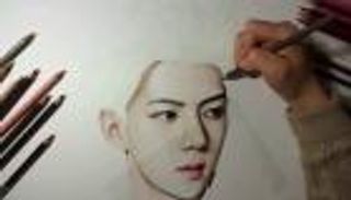 أردنية تستعين بالرسم للتغلب على التهاب المفاصل