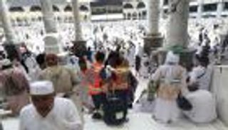 "الهلال الأحمر السعودي" يخصص 15 مركزا إسعافيا داخل المسجد الحرام