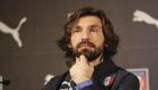 تقارير تكشف حقيقة انضمام بيرلو للجهاز الفني لمنتخب إيطاليا