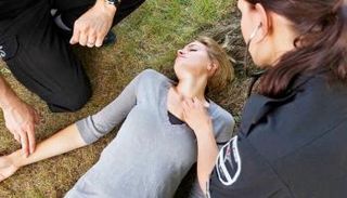 الإغماء عند رؤية الدم.. رد فعل الدماغ لحمايتك