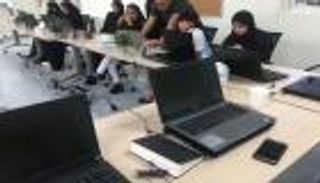 "حمدان بن راشد التعليمية" تطلق المرحلة التجريبية للتقديم الإلكتروني