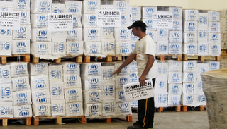 مستودعات المفوضية السامية للأمم المتحدة في دبي  - أرشيفية