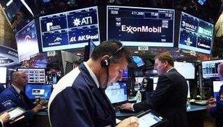 مكاسب التكنولوجيا تعوض خسائر البنوك بالبورصة الأمريكية