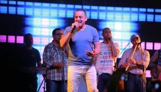 دياب خلال الحفل على مسرح بورتو مطروح