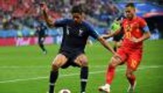 بيريز يعترف باستحالة ضم هازارد ويرفض رحيل فاران