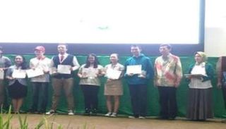 أبانوب بين المتسابقين