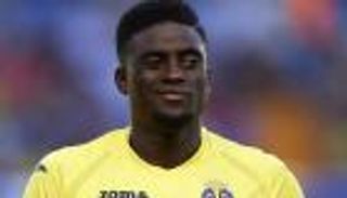 ملقا يتعاقد مع ندياي من فياريال لمدة موسم