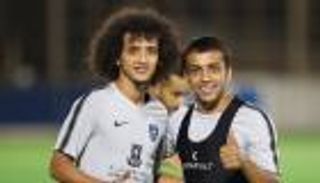 الهلال السعودي يحتفي بعموري أمام الجماهير