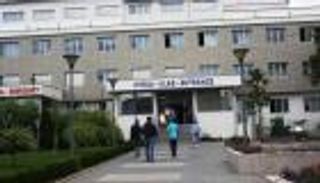 الهلال الأحمر الإماراتي يكمل قسم الجراحة بمستشفى الشيخ زايد بكوسوفا