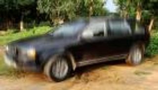 بالفيديو.. أسباب اهتزاز السيارة عند الضغط على البنزين