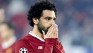 ما العواقب التي تواجه محمد صلاح لاستخدام الهاتف أثناء القيادة؟