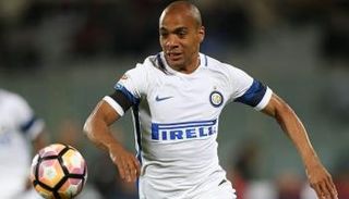 البرتغالي جواو ماريو  