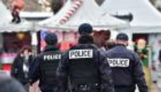 شاب يطعن ٤ أشخاص في فرنسا