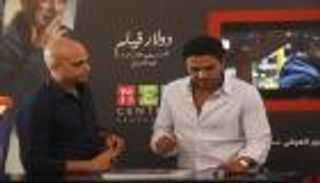 بالصور.. أحمد مراد يروج لفيلم "تراب الماس" بحفل توقيع للرواية