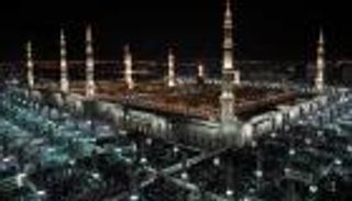 بعثة الحج الرسمية لحكومة دبي تصل إلى المدينة المنورة