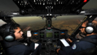 بالصور.. طيران الأمن السعودي ينفّذ جولات استطلاعية بالمدينة المنورة