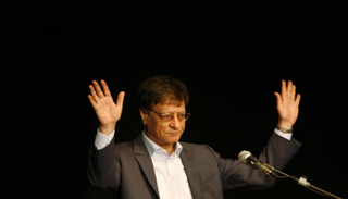 الشاعر محمود درويش