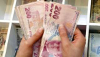 "سي إن إن" الأمريكية: الأزمة الاقتصادية التركية تهدد العالم