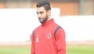 عمرو السولية يدعم الأهلي المصري أمام الترجي