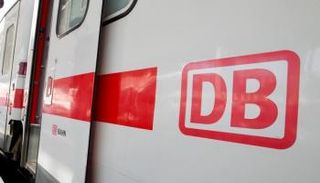 شعار شركة دويتشه بان الألمانية- أرشيفية