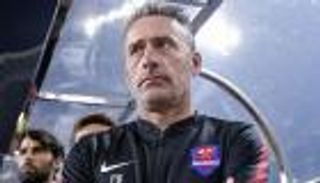 البرتغالي بينتو مدربا لكوريا الجنوبية