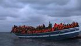 إيطاليا تنقذ 170 مهاجرا غير شرعي قبالة سواحل مالطا