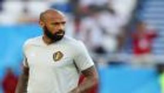 هنري مرشح للتدريب بالدوري الفرنسي