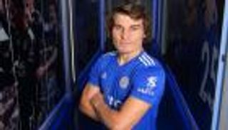 ليستر سيتي يعلن تعاقده مع مدافع فرايبورج رغم انتهاء الميركاتو