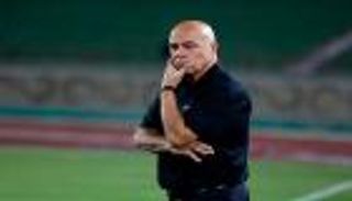 جروس يستفسر عن مستقبله مع الزمالك بعد تجميد النشاط