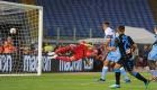 نابولي يحطم رقم لاتسيو الصامد لمدة 15 عاما