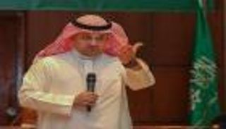 الاتحاد السعودي يوافق على استقالة عادل عزت
