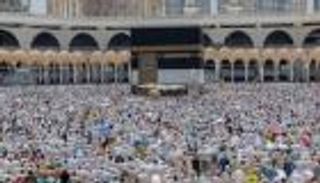 "فايننشال تايمز": السعودية تستخدم التكنولوجيا لجعل الحج أكثر أمانا