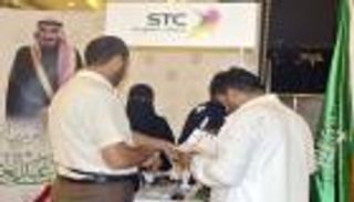 الاتصالات السعودية تهدي ضيوف خادم الحرمين للحج شرائح "سوا زيارة"