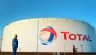عملاق النفط الفرنسي "توتال" تغادر إيران رسميا